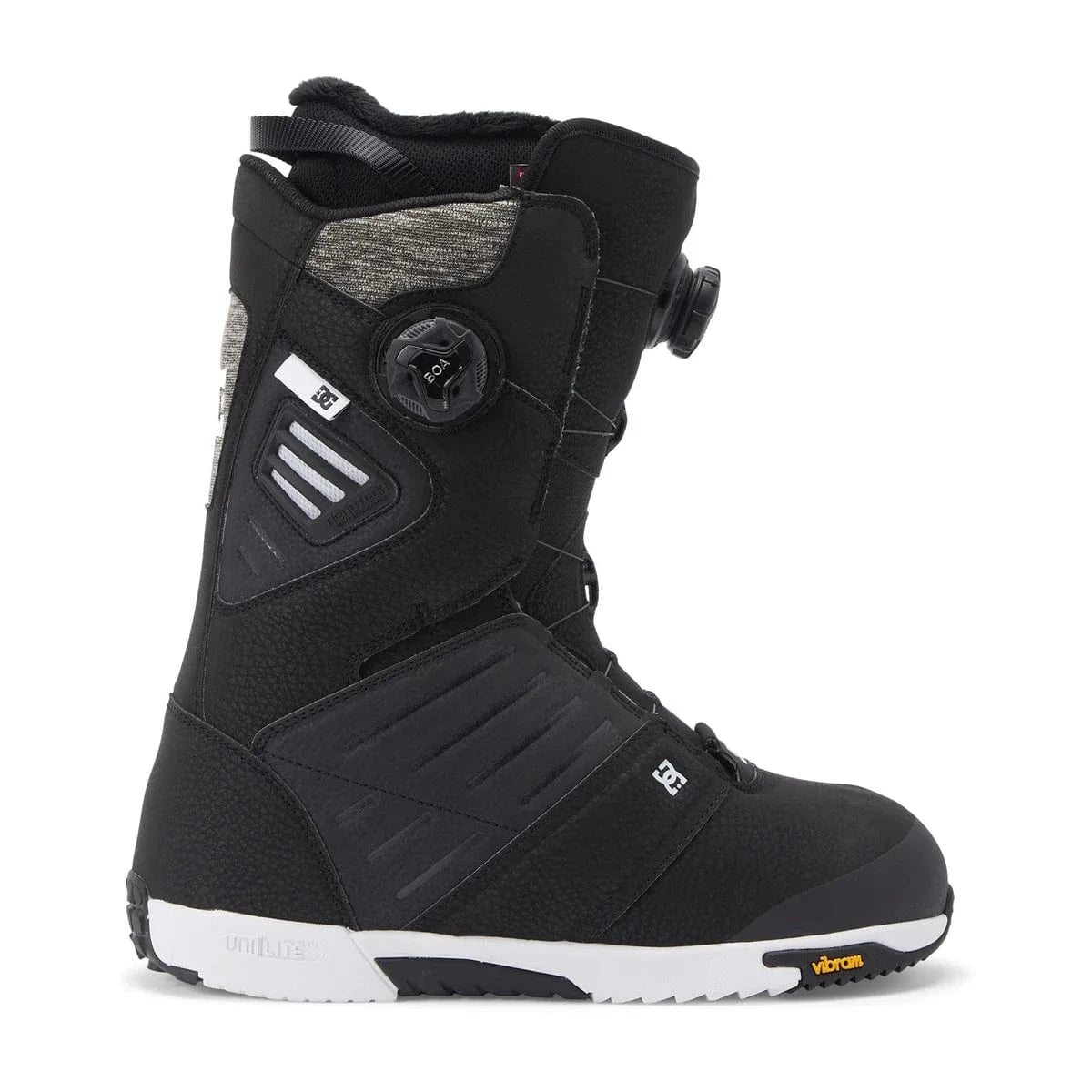 DC DC Judge Snowboard Boot